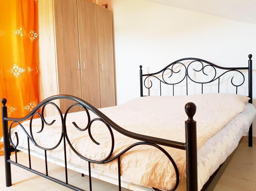 Talija Apartments Krimovica Budva Phòng bức ảnh