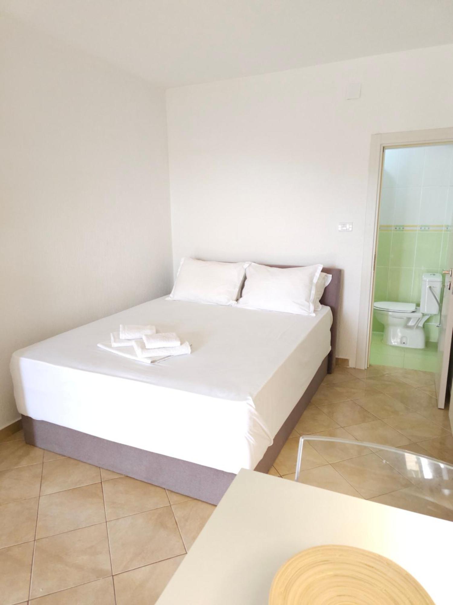 Talija Apartments Krimovica Budva Phòng bức ảnh